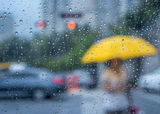 Pradedami avariniai paviršinių nuotekų tinklų darbai ties H. Manto viaduku