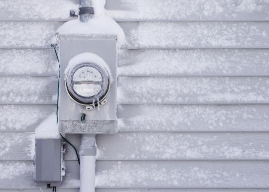 Kaip apsaugoti vandens skaitiklius nuo žiemos šalčių?